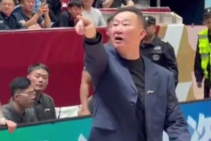媒体人：浙江球迷和刘维伟算是爱之深恨之切这些年一直恩怨不断